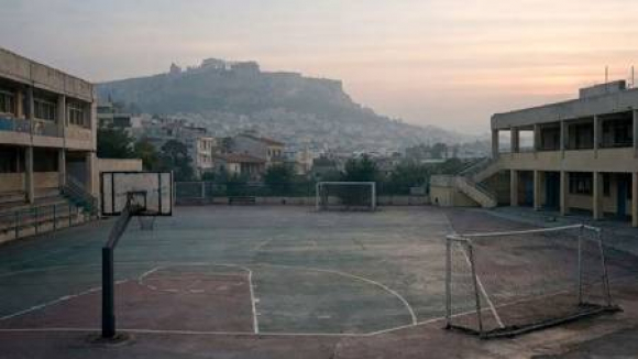 ЖИЛИЩНЫЙ КРИЗИС КАК ОСНОВНАЯ ПРОБЛЕМА